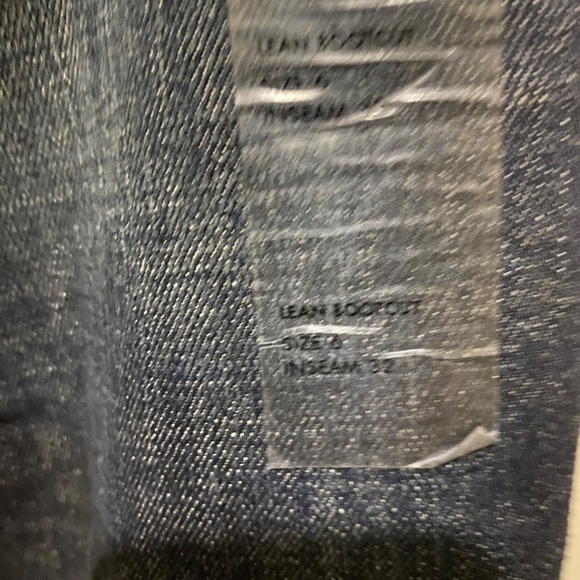 Calvin Klein Lean Boot Cut Jeans w/ Flap Pocket- Sz 6 - Picture 6 of 11